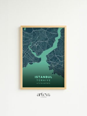 Istanbul map poster Deep Turquoise dengan frame kayu natural